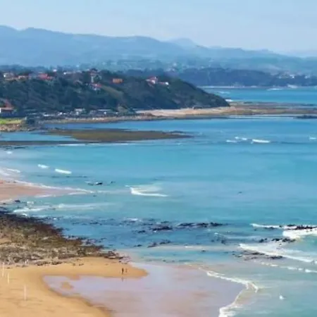 Beautiful House Near The Beach, 4 Bedrooms Ferienhaus Bidart